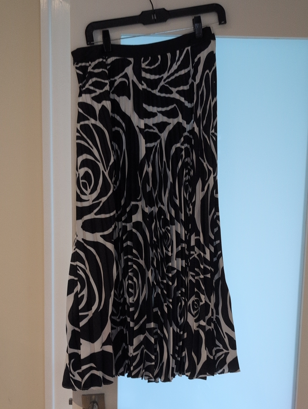 Milly Black and White Pleated Midi Skirt
